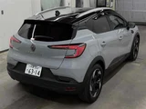 2025 Renault Captur Hybrid Sedan for sale, Japanese used car export - photo 5 of 9 | GULJI TRADERS
