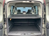 2012 Renault Kangoo 1.6 Van for sale, Japanese used car export - photo 12 of 50 | GULJI TRADERS