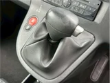 2012 Renault Kangoo 1.6 Van for sale, Japanese used car export - photo 29 of 50 | GULJI TRADERS