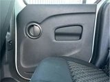 2013 Renault Kangoo Van for sale, Japanese used car export - photo 34 of 50 | GULJI TRADERS