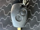 2013 Renault Kangoo Van for sale, Japanese used car export - photo 49 of 50 | GULJI TRADERS