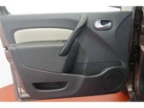 2013 Renault Kangoo 1.6 Van for sale, Japanese used car export - photo 24 of 50 | GULJI TRADERS