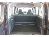 2013 Renault Kangoo 1.6 Van for sale, Japanese used car export - photo 30 of 50 | GULJI TRADERS