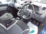2014 Renault Kangoo Van for sale, Japanese used car export - photo 3 of 34 | GULJI TRADERS