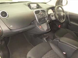 2014 Renault Kangoo Van for sale, Japanese used car export - photo 4 of 11 | GULJI TRADERS