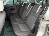 2014 Renault Kangoo Van for sale, Japanese used car export - photo 9 of 10 | GULJI TRADERS