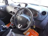 2015 Renault Kangoo Van for sale, Japanese used car export - photo 3 of 10 | GULJI TRADERS