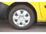 2015 Renault Kangoo Van for sale, Japanese used car export - photo 33 of 49 | GULJI TRADERS
