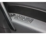2016 Renault Kangoo Van for sale, Japanese used car export - photo 31 of 79 | GULJI TRADERS