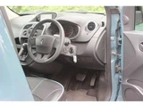 2016 Renault Kangoo Van for sale, Japanese used car export - photo 33 of 79 | GULJI TRADERS