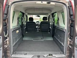 2017 Renault Kangoo Van for sale, Japanese used car export - photo 17 of 46 | GULJI TRADERS