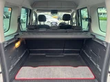 2017 Renault Kangoo EDC Bluetooth Van for sale, Japanese used car export - photo 27 of 56 | GULJI TRADERS