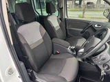 2017 Renault Kangoo EDC Bluetooth Van for sale, Japanese used car export - photo 33 of 56 | GULJI TRADERS