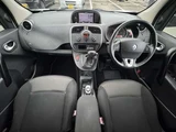 2017 Renault Kangoo EDC Bluetooth Van for sale, Japanese used car export - photo 38 of 56 | GULJI TRADERS