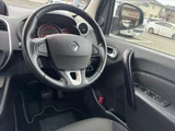 2017 Renault Kangoo EDC Bluetooth Van for sale, Japanese used car export - photo 39 of 56 | GULJI TRADERS