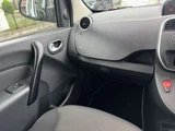 2017 Renault Kangoo EDC Bluetooth Van for sale, Japanese used car export - photo 41 of 56 | GULJI TRADERS