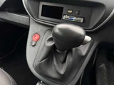 2017 Renault Kangoo EDC Bluetooth Van for sale, Japanese used car export - photo 46 of 56 | GULJI TRADERS