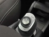 2017 Renault Kangoo EDC Bluetooth Van for sale, Japanese used car export - photo 47 of 56 | GULJI TRADERS