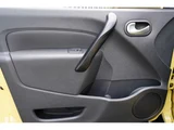 2017 Renault Kangoo Van for sale, Japanese used car export - photo 42 of 80 | GULJI TRADERS