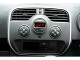 2017 Renault Kangoo Van for sale, Japanese used car export - photo 61 of 80 | GULJI TRADERS