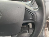2017 Renault Kangoo Van for sale, Japanese used car export - photo 25 of 79 | GULJI TRADERS
