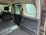 2017 Renault Kangoo Van for sale, Japanese used car export - photo 59 of 79 | GULJI TRADERS