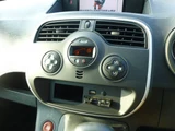 2017 Renault Kangoo Van for sale, Japanese used car export - photo 23 of 24 | GULJI TRADERS