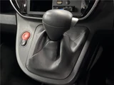 2018 Renault Kangoo Van for sale, Japanese used car export - photo 10 of 30 | GULJI TRADERS