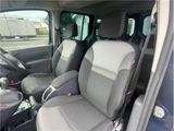2018 Renault Kangoo Van for sale, Japanese used car export - photo 30 of 65 | GULJI TRADERS