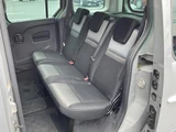2018 Renault Kangoo Van for sale, Japanese used car export - photo 11 of 24 | GULJI TRADERS