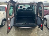 2019 Renault Kangoo Van for sale, Japanese used car export - photo 3 of 8 | GULJI TRADERS