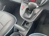 2019 Renault Kangoo Van for sale, Japanese used car export - photo 22 of 24 | GULJI TRADERS