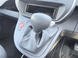 2019 Renault Kangoo Van for sale, Japanese used car export - photo 19 of 21 | GULJI TRADERS