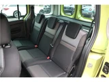 2020 Renault Kangoo Van for sale, Japanese used car export - photo 12 of 25 | GULJI TRADERS