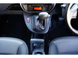 2020 Renault Kangoo Van for sale, Japanese used car export - photo 62 of 79 | GULJI TRADERS