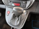 2020 Renault Kangoo Van for sale, Japanese used car export - photo 25 of 48 | GULJI TRADERS