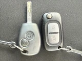 2020 Renault Kangoo Van for sale, Japanese used car export - photo 32 of 48 | GULJI TRADERS