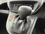 2020 Renault Kangoo Van for sale, Japanese used car export - photo 14 of 22 | GULJI TRADERS