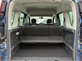 2020 Renault Kangoo Van for sale, Japanese used car export - photo 18 of 22 | GULJI TRADERS