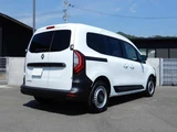 2024 Renault Kangoo 7EDC Van for sale, Japanese used car export - photo 16 of 39 | GULJI TRADERS