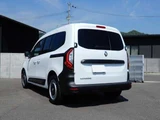 2024 Renault Kangoo 7EDC Van for sale, Japanese used car export - photo 17 of 39 | GULJI TRADERS