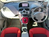 2011 Renault Kangoo Bebop 1.6 Van for sale, Japanese used car export - photo 26 of 60 | GULJI TRADERS