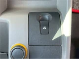 2011 Renault Kangoo Bebop 1.6 Van for sale, Japanese used car export - photo 37 of 60 | GULJI TRADERS