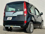 2011 Renault Kangoo Bebop 1.6 Van for sale, Japanese used car export - photo 8 of 61 | GULJI TRADERS