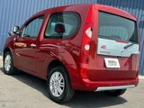 2011 Renault Kangoo Bebop Base Van for sale, Japanese used car export - photo 2 of 9 | GULJI TRADERS