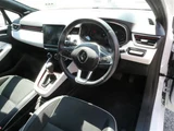 2020 Renault Lutecia Sedan for sale, Japanese used car export - photo 26 of 30 | GULJI TRADERS