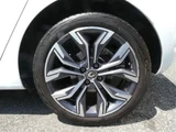 2020 Renault Lutecia Sedan for sale, Japanese used car export - photo 27 of 30 | GULJI TRADERS