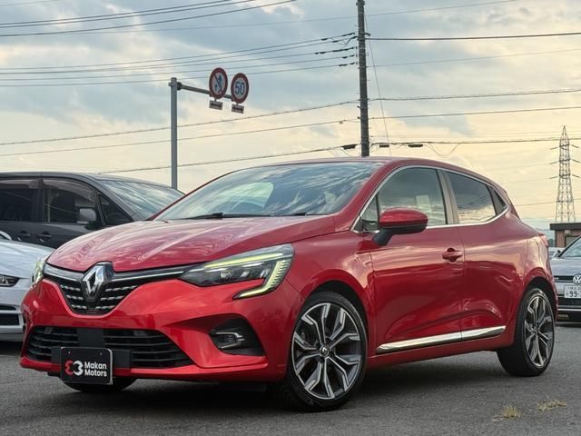 2021 Renault Lutecia Sedan for sale, Japanese used car export - photo 1 of 8 | GULJI TRADERS