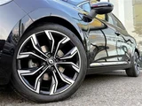 2022 Renault Lutecia Sedan for sale, Japanese used car export - photo 9 of 24 | GULJI TRADERS