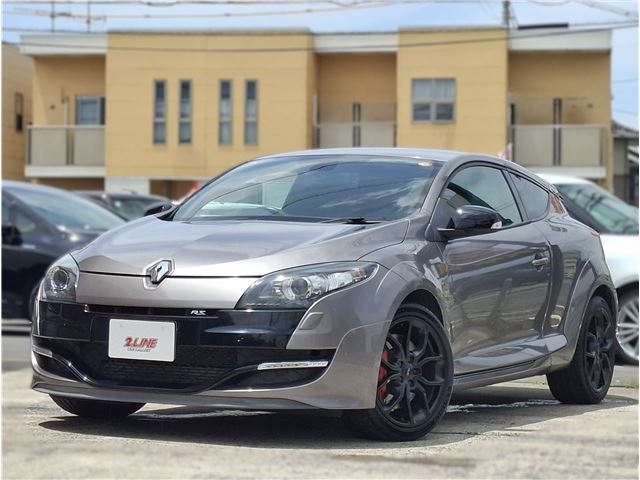 2012 Renault Megane - photo 1 2012 Renault Megane Sedan for sale, Japanese used car export | GULJI TRADERS